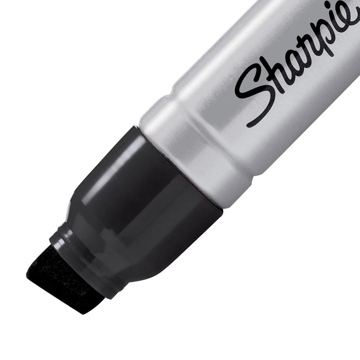 SHARPIE Magnum Permanent Marker with Durable Chisel Tip. 12-Pack Extra-wide Chis