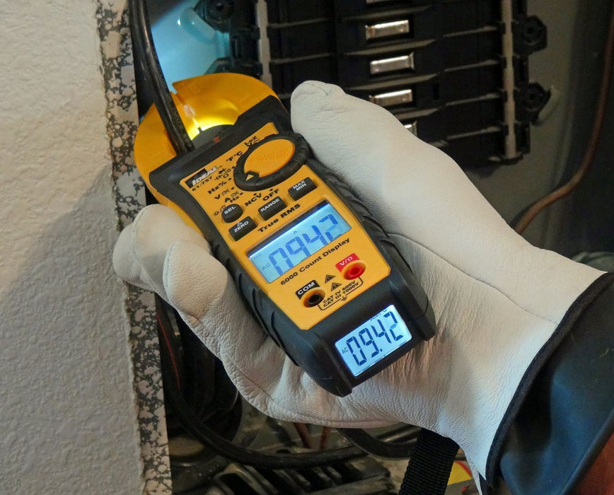IDEAL INDUSTRIES 600A AC/DC TRMS TightSight Clamp Meter. CAT IV 600V and CAT III