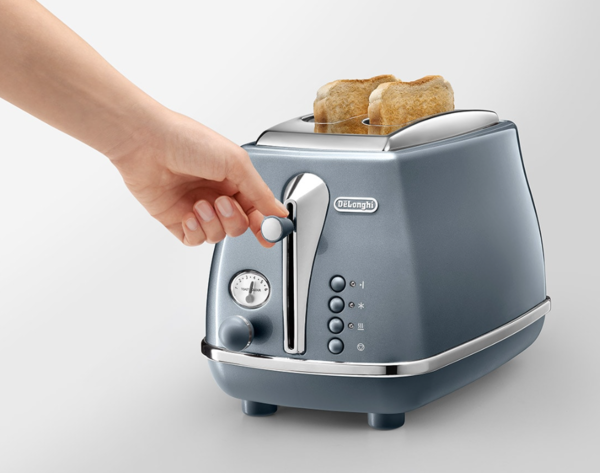 Delonghi Icona Metallics Toaster - Azure Blue