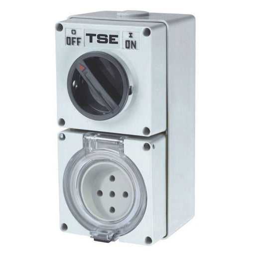 TRADESAVE Switched Outlet 5 Pin 32A Round, IP66 Stainless Steel cover fastening.